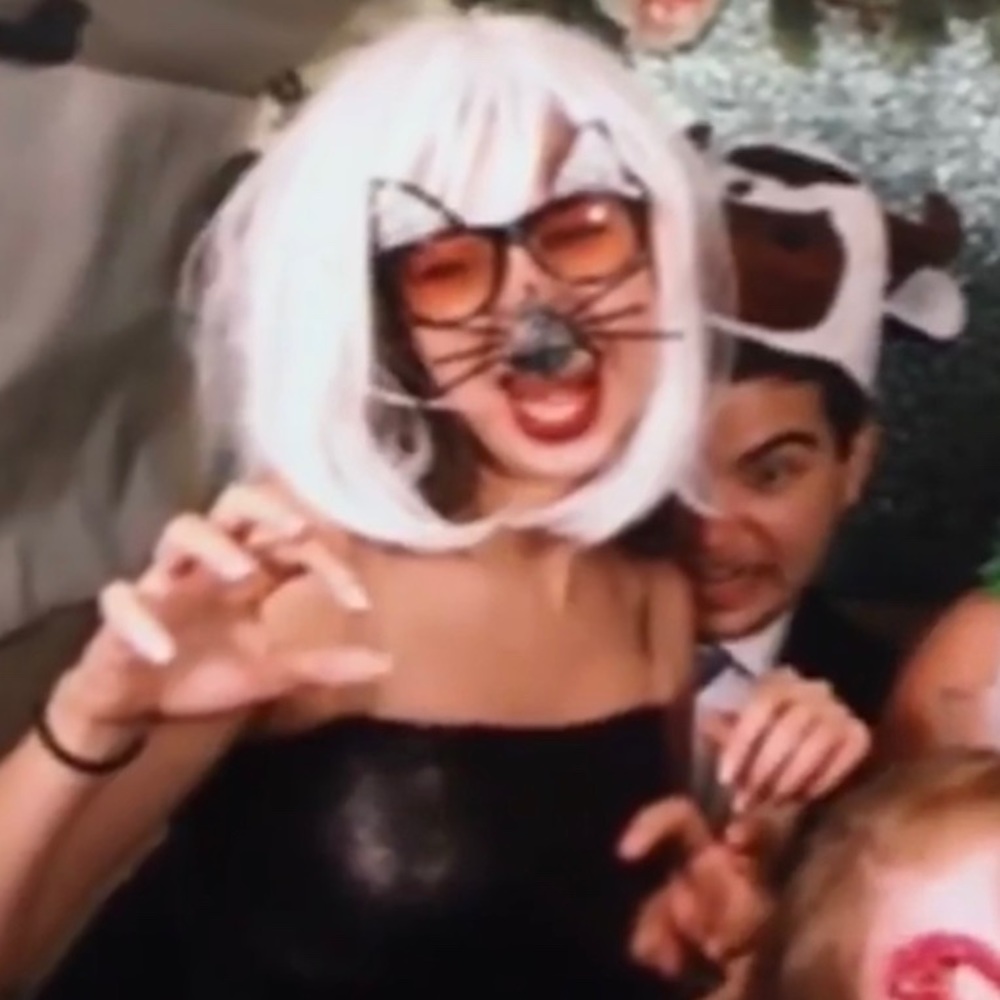 Meet your Posher, Luda